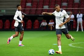 英格兰首位黑人国脚:我这辈子估计都看不到黑人教练执教英格兰.